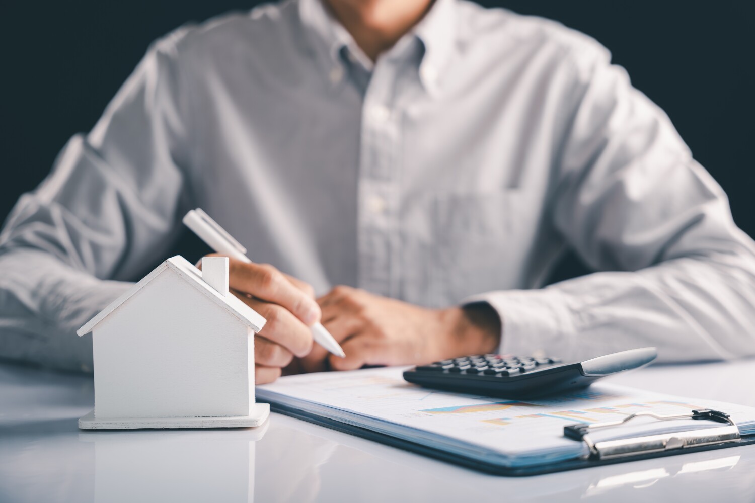 Frais liés à l’achat et à la vente d’un logement dans la province d’Alicante : guide complet 2026