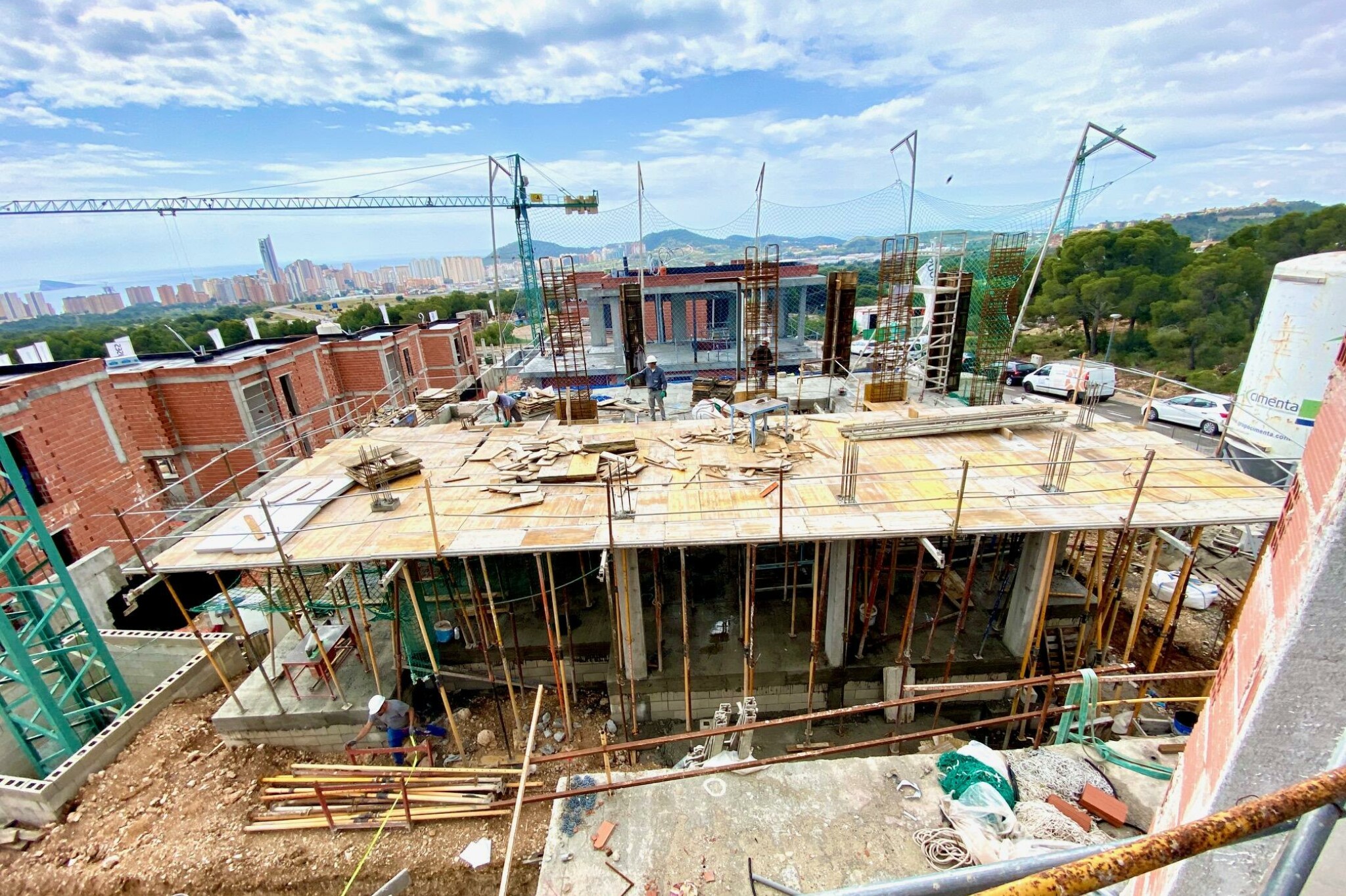 Les travaux de construction de nos développements ont repris.