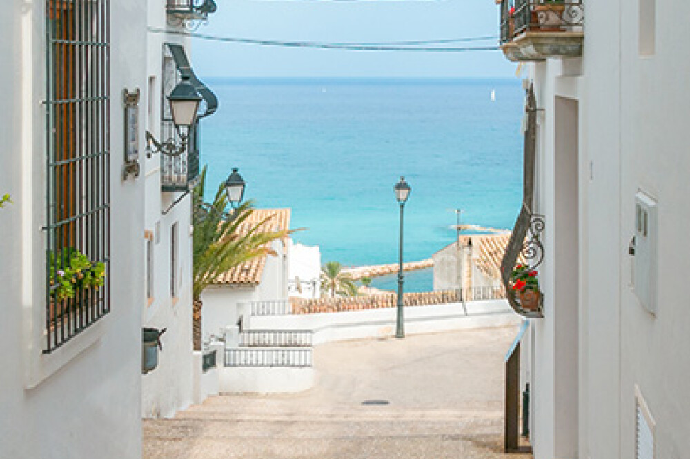 Le charme d'un village à côté d'une grande ville